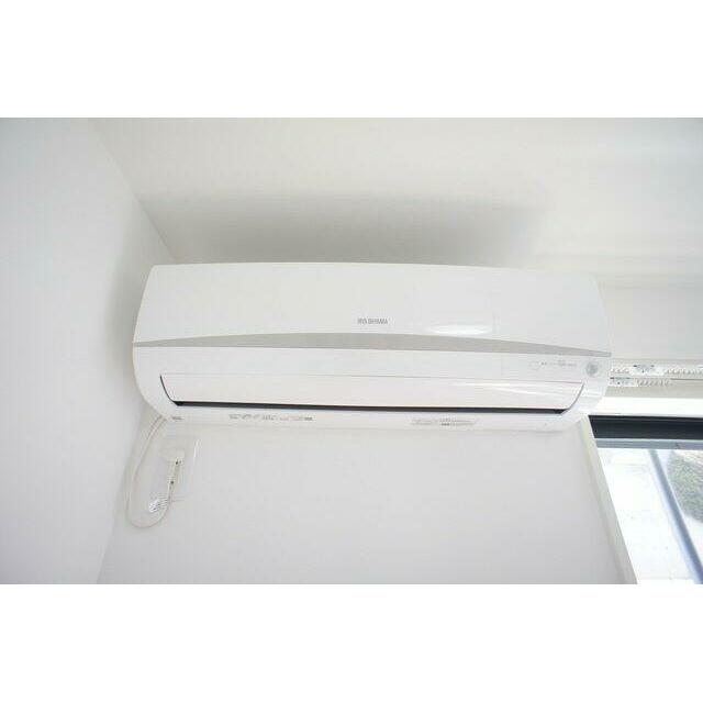 エアコン2基付き