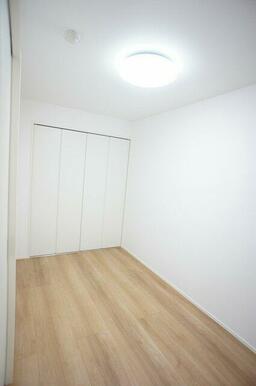 全部屋照明付き