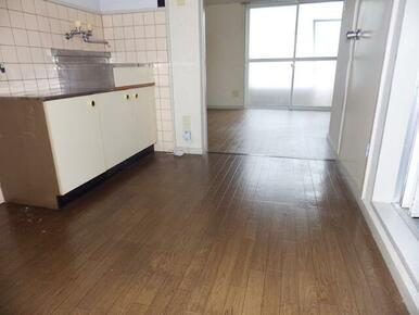 ※写真は別号室のものです。