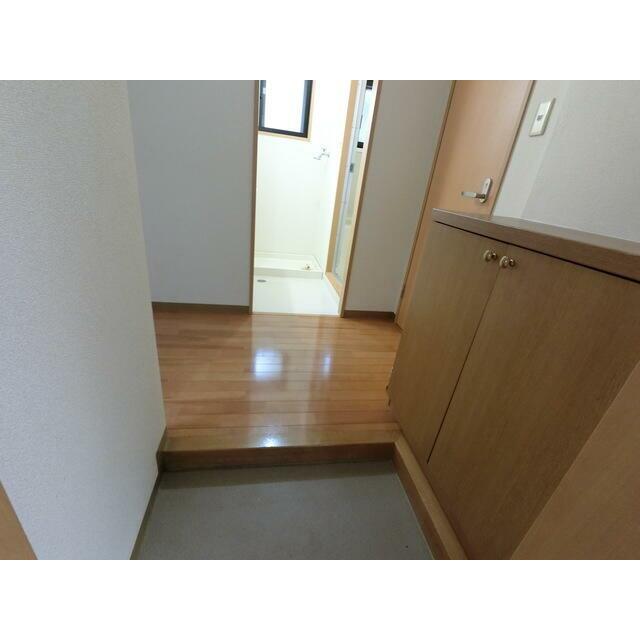 (参考)同一建物内の他の部屋の写真となります。