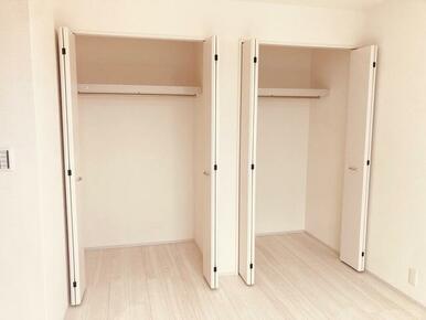 賢く収納しながら季節ごとの装いを楽しみたい（1号棟）