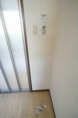 室内には洗濯機置き場がございます★★