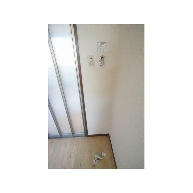 室内には洗濯機置き場がございます★★