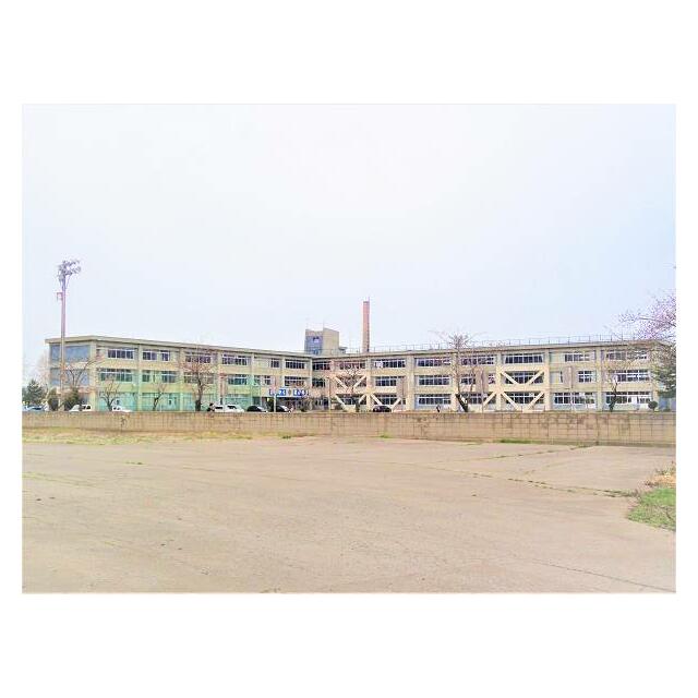 泉川小学校まで徒歩7分（約540ｍ）