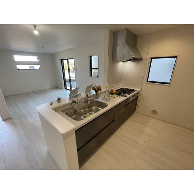 夕食を作りながら翌朝のお弁当の下ごしらえも楽勝（1号棟）