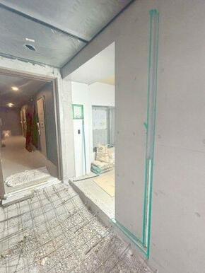 建築中の写真になります。