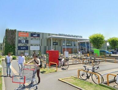 三井アウトレット入間店（車7分）