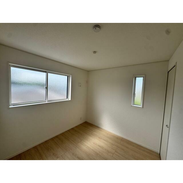 リビングとは別に静かな時間を楽しめる部屋