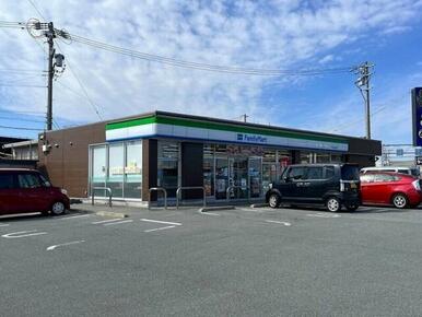 ファミリーマート伊勢小木町店