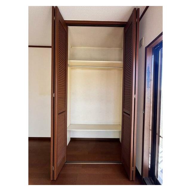 洋室3クローゼット