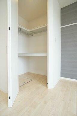 入居者様に人気のウォークインクロゼット付きです