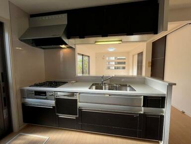 大きなキッチンがございます