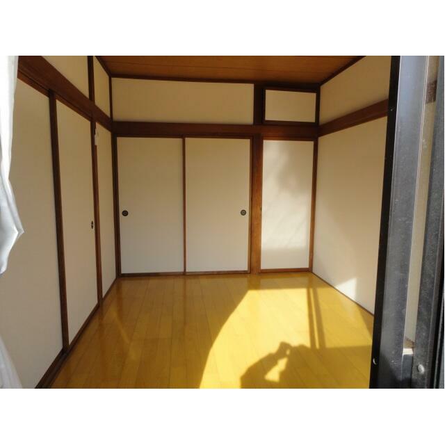 南側洋室
