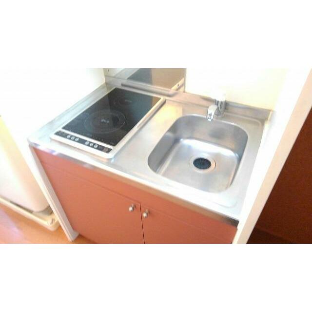 安心の電気コンロ付き！