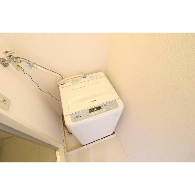 室内洗濯機完備によりお手軽に引越しが可能！