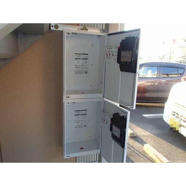 ☆不在時にも荷物が受取れる宅配ボックス付☆