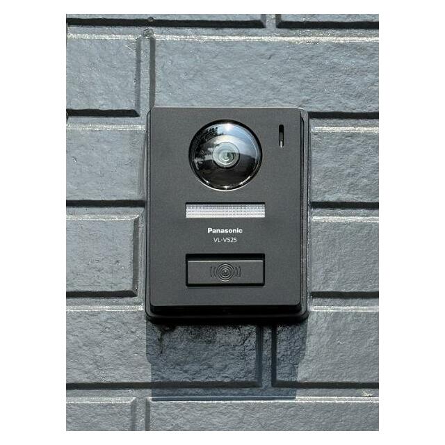 玄関「カメラ付きインターフォン」