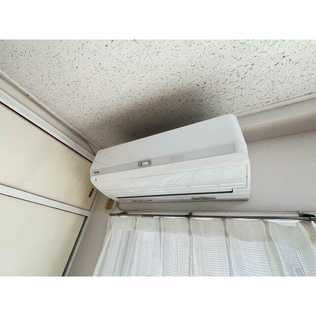 3階6帖洋室のエアコンは新設となります☆