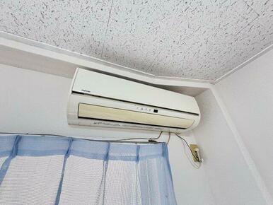2階リビングのエアコン（残置物）となります！