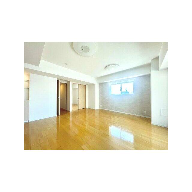 こちらの居間で趣味の時間をお楽しみください