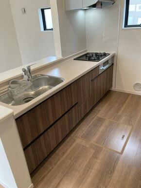 夕食を作りながら翌朝のお弁当の下ごしらえも楽勝（1号棟）