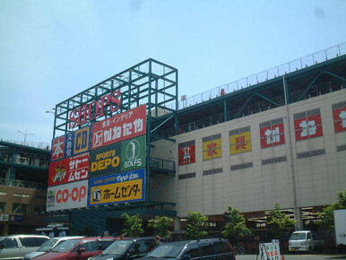 ＳＨＯＰＳ