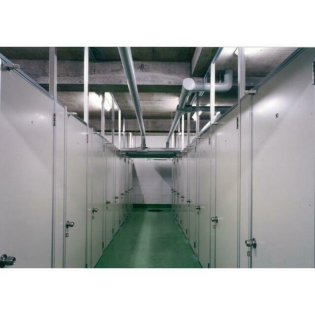 トランクルーム有。