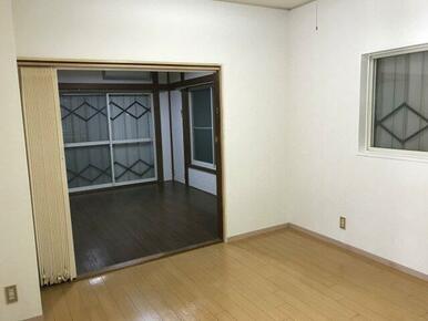 退去前につき、お写真は別のお部屋のものになります。