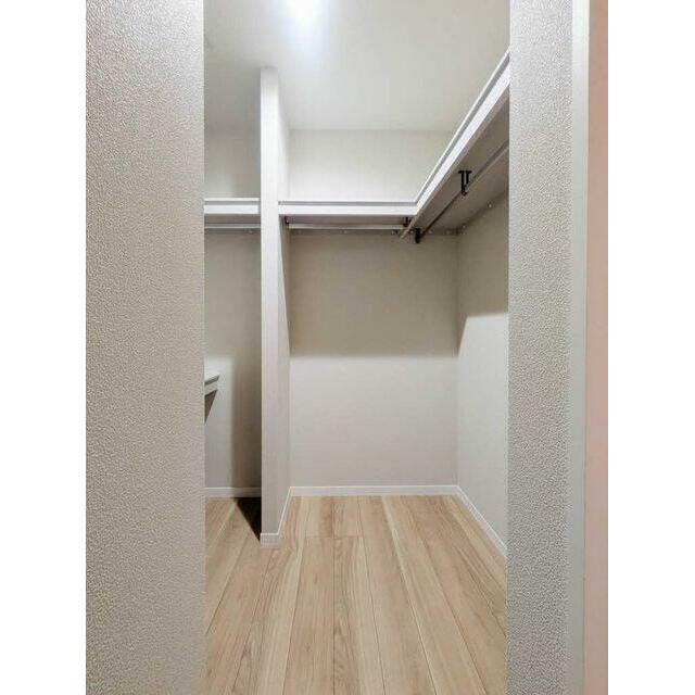 ■収納■　大容量クローゼットで収納量は豊富です。お部屋を広くご使用いただけます。
