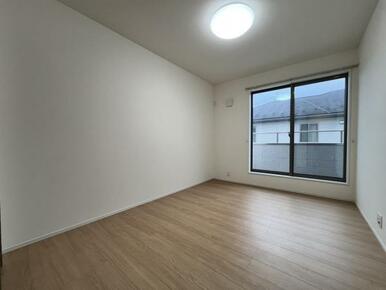 直接バルコニーに出られるので、洗濯物も楽々＾＾