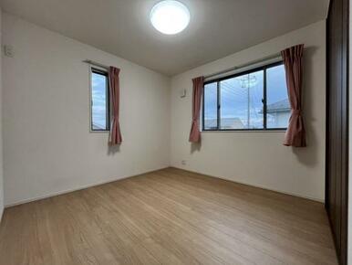 各部屋に収納が付いているので整理整頓も安心＾＾