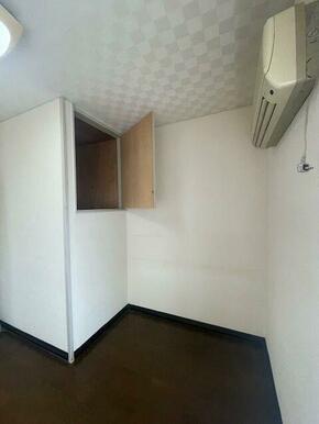 ２階洋室収納♪