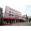 販売店