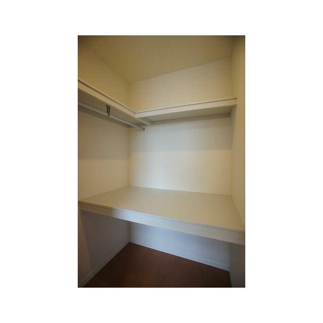 【ＷＩＣ】洋服はもちろん寝具や季節家電、スーツケースｅｔｃ家中の物をまとめて収納しちゃって下さい！