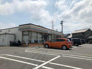 セブンイレブン安城箕輪店