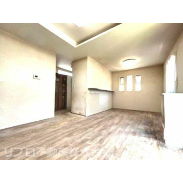 リビング約１２帖