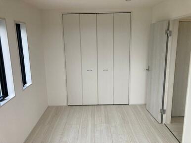 ゲストを迎えるための部屋としても使える（2号棟）