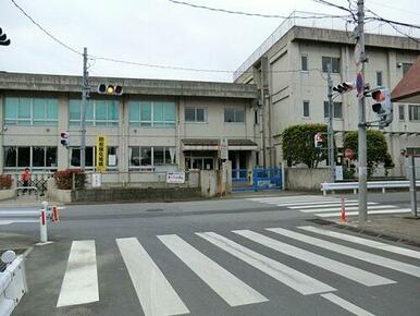 芳野小学校