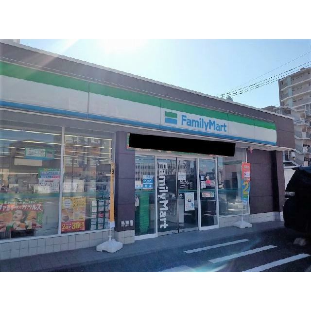 備品は部屋毎に異なります。１Ｆのみフローリング