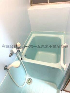 落ち着いた空間のお風呂です