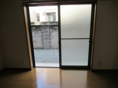 同間取りの別部屋写真です。現況優先。