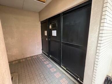 入居者専用ごみ置き場