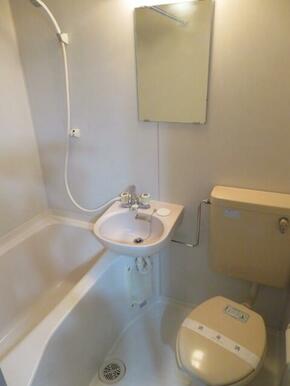 ※別号室写真使用※