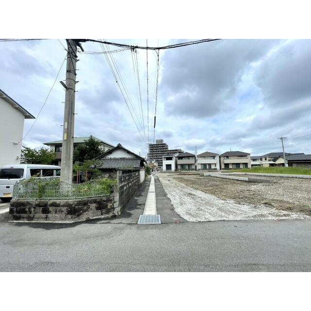 販売現地