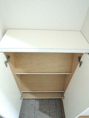 シューズボックス