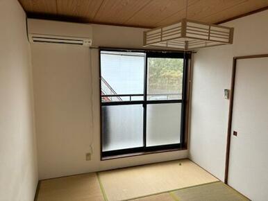 和室部屋。エアコン完備です。