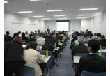 情報提供会社