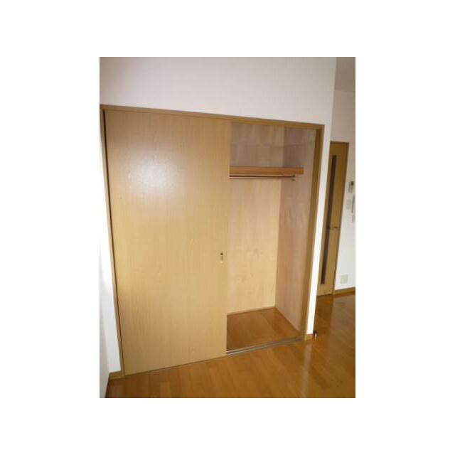 クローゼット　たっぷり収納可能で便利★