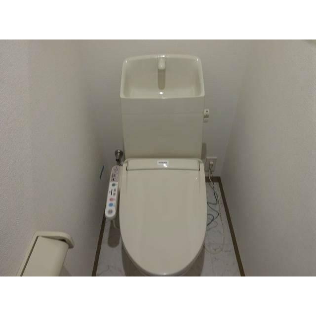 シャワー付トイレ