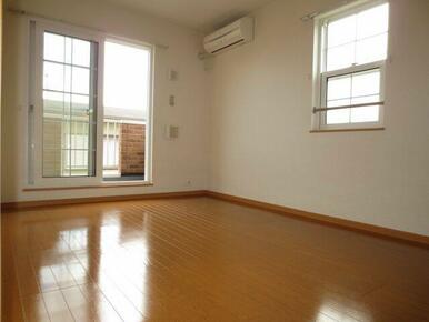 ファミリーマート万野原バイパスまで550m